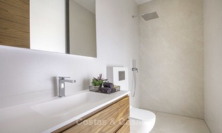 Prêt à emménager, villa moderne neuve à vendre, proche de la Golf Valley, Benahavis, Marbella 14623 