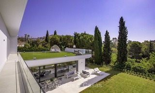 Prêt à emménager, villa moderne neuve à vendre, proche de la Golf Valley, Benahavis, Marbella 14631 