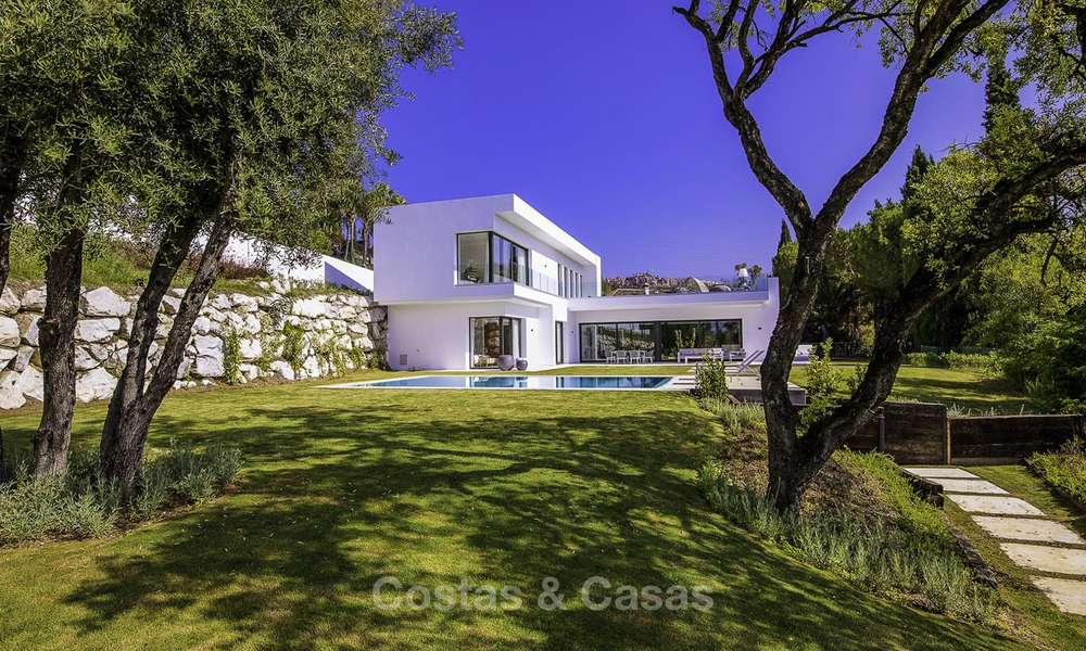 Prêt à emménager, villa moderne neuve à vendre, proche de la Golf Valley, Benahavis, Marbella 14641