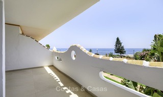 Appartement entièrement rénové en front de mer avec vue panoramique sur la mer à vendre, Mijas Costa 14659 