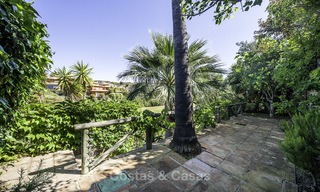 Maison jumelée récemment rénovée avec vue spectaculaire sur le golf et la mer à vendre - Marbella Est 14691 