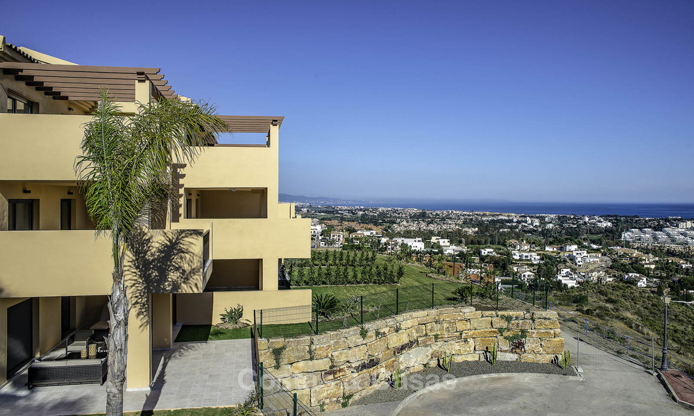 Très charmants appartements de luxe de style andalou avec des vues magnifiques sur la mer à vendre, prêts à emménager, Benahavis, Marbella 14848