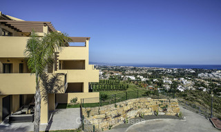 Très charmants appartements de luxe de style andalou avec des vues magnifiques sur la mer à vendre, prêts à emménager, Benahavis, Marbella 14848 