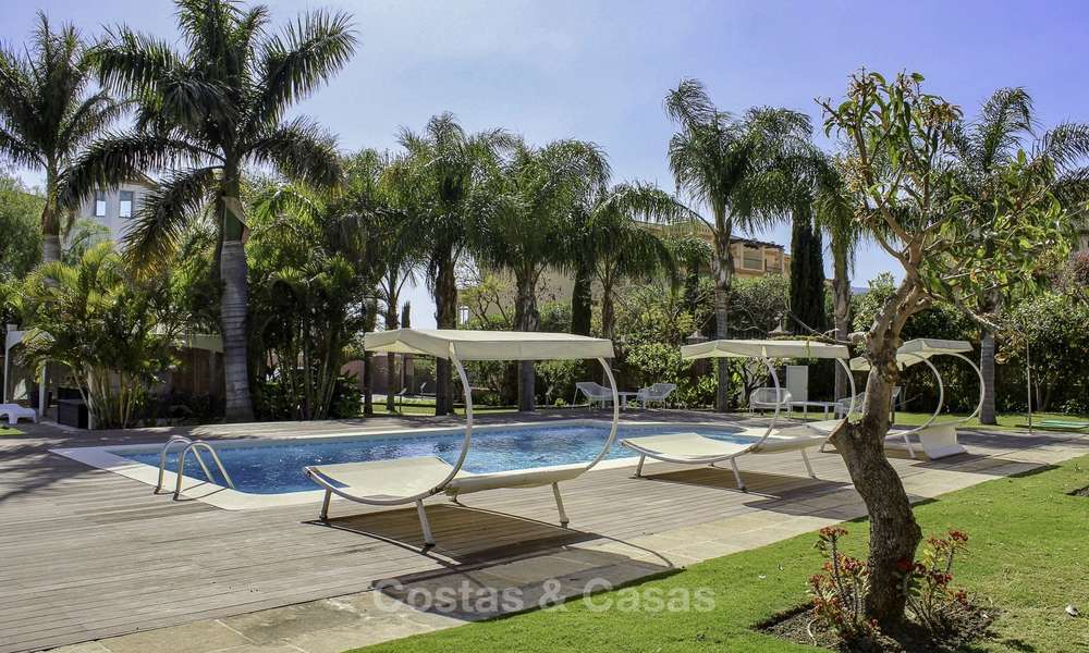 Majestueuse villa de luxe andalouse à vendre sur un grand terrain dans un complexe de golf exclusif, avec vue imprenable sur la mer - Benahavis, Marbella 15035