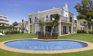 Villa de luxe moderne méditerranéenne, à deux pas de la plage à vendre, prête à emménager, San Pedro, Marbella 15490 