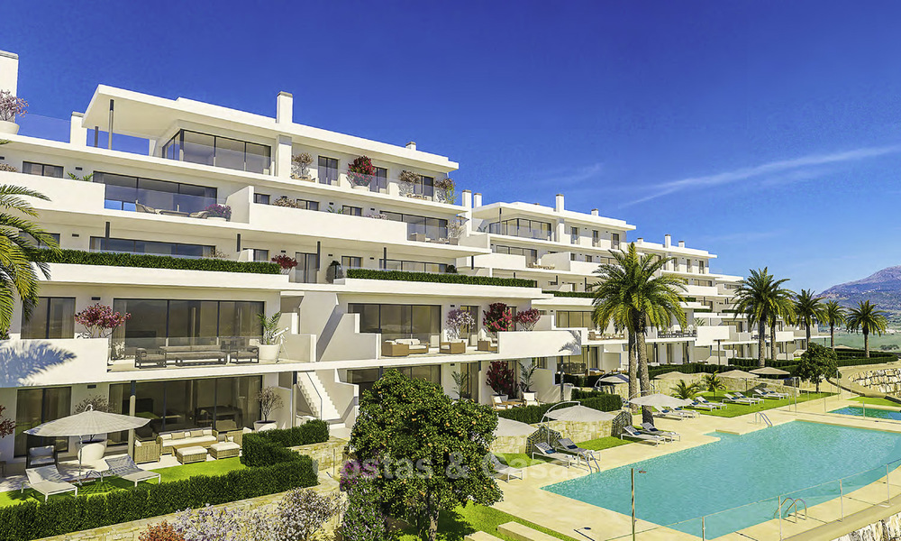 Appartements et penthouses contemporains avec vue mer à vendre dans l'une des meilleures stations de golf de la région, Casares, Costa del Sol. 16708