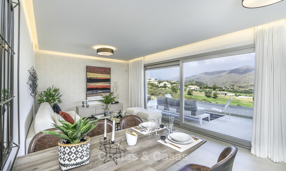 Appartements et penthouses de luxe modernes à vendre dans une station de golf réputée à Mijas, Costa del Sol 16686