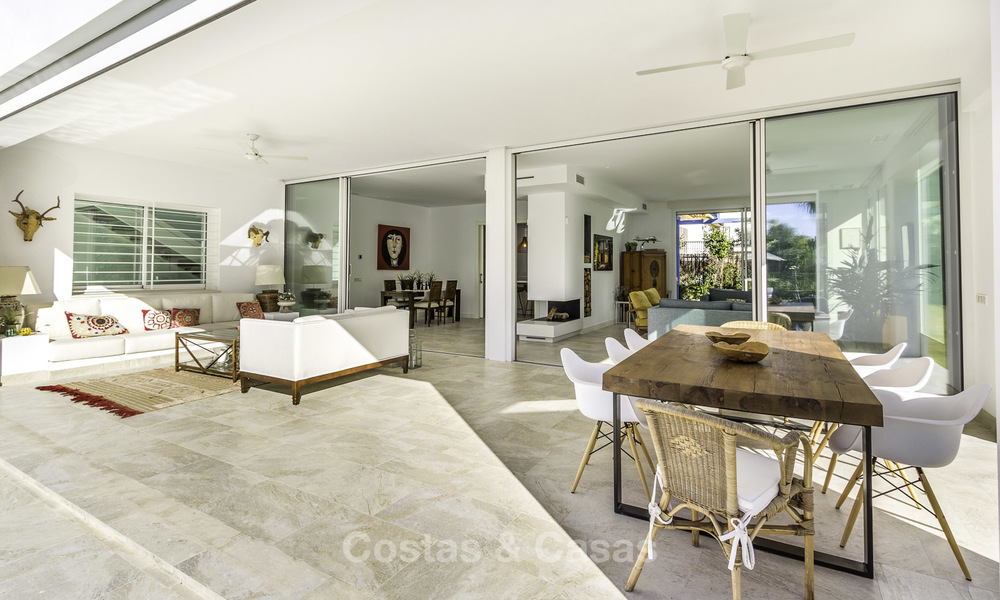 Luxueuse villa neuve, moderne à vendre, à deux pas de la plage, Estepona Est 16602