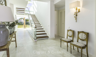 Luxueuse villa neuve, moderne à vendre, à deux pas de la plage, Estepona Est 16605 