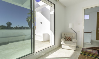 Luxueuse villa neuve, moderne à vendre, à deux pas de la plage, Estepona Est 16614 