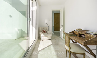 Luxueuse villa neuve, moderne à vendre, à deux pas de la plage, Estepona Est 16615 