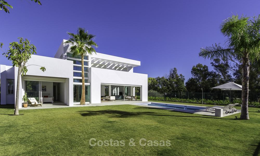 Luxueuse villa neuve, moderne à vendre, à deux pas de la plage, Estepona Est 16628
