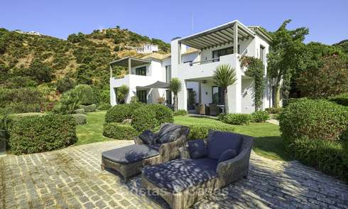 Impressionnante villa contemporaine de luxe à vendre, avec vue mer et montagne à Benahavis, Marbella 15866