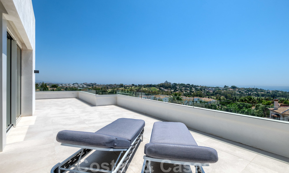 Belle villa de luxe contemporaine avec vue mer et montagne à vendre, Benahavis, Marbella 28001
