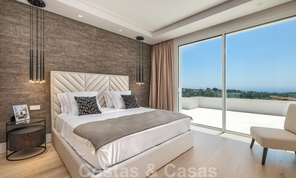 Belle villa de luxe contemporaine avec vue mer et montagne à vendre, Benahavis, Marbella 28005