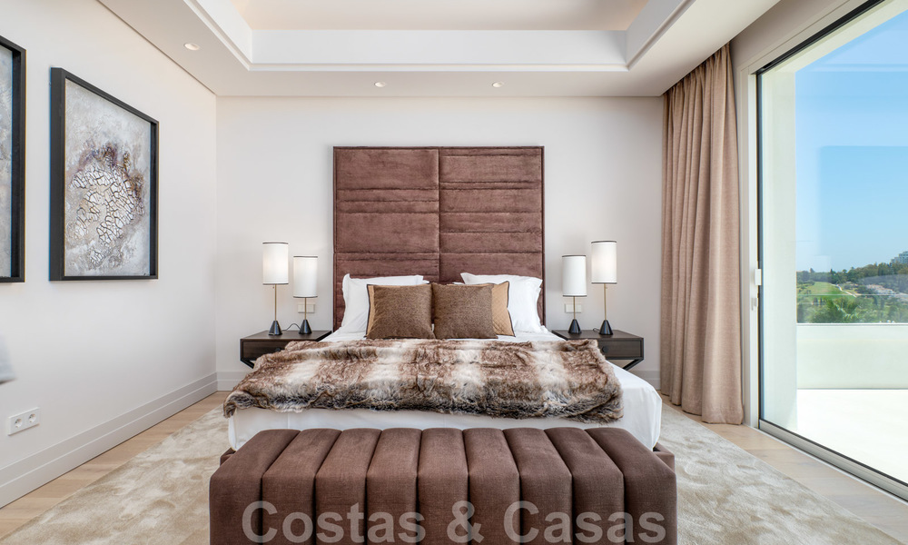 Belle villa de luxe contemporaine avec vue mer et montagne à vendre, Benahavis, Marbella 28007