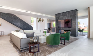 Belle villa de luxe contemporaine avec vue mer et montagne à vendre, Benahavis, Marbella 28028 