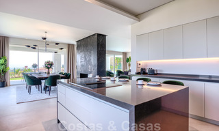 Belle villa de luxe contemporaine avec vue mer et montagne à vendre, Benahavis, Marbella 28038 