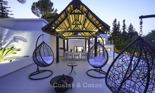 Villa impressionnante et luxueuse de design contemporain à vendre, prête à emménager, Nueva Andalucia, Marbella. Prix réduit. 16185 