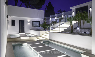 Villa impressionnante et luxueuse de design contemporain à vendre, prête à emménager, Nueva Andalucia, Marbella. Prix réduit. 16188 