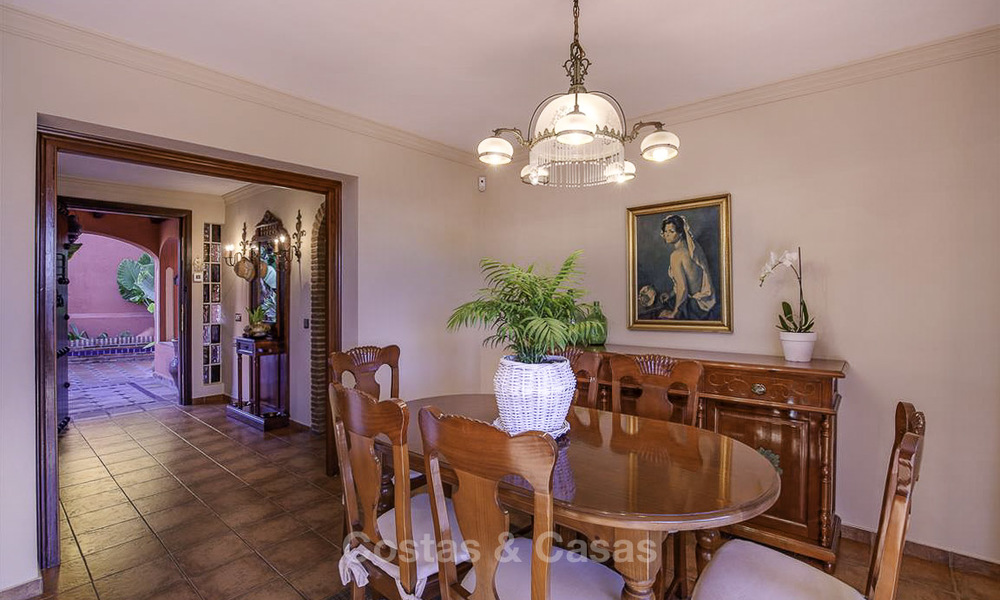 Belle villa andalouse avec maison d'amis séparée à vendre dans le centre de Marbella 16251