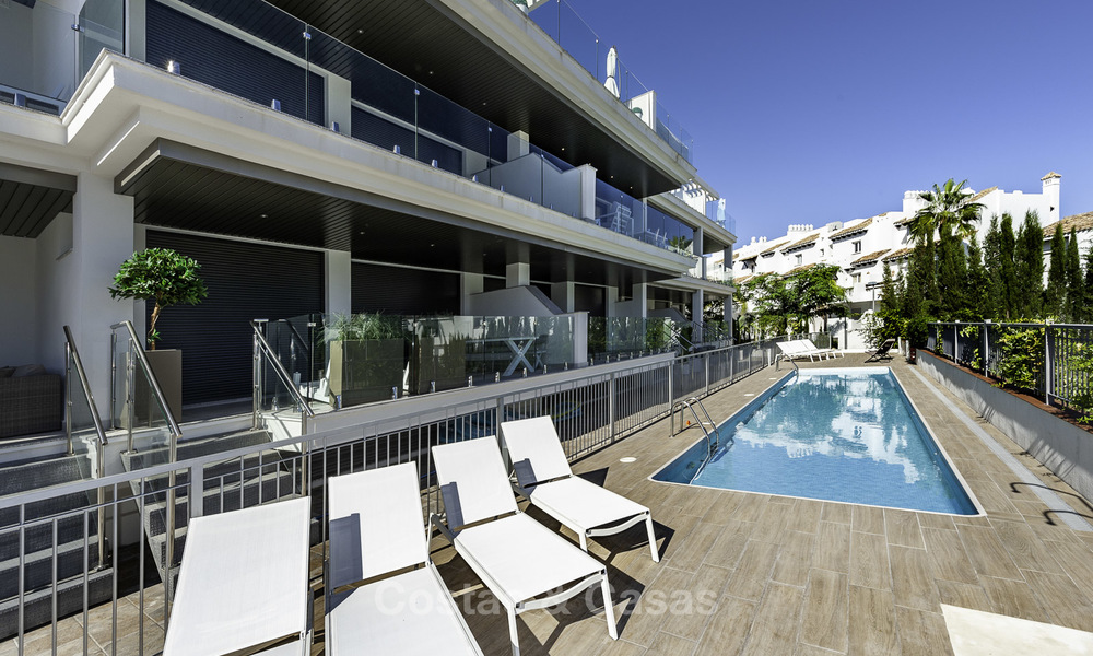 Proche de la plage, appartement contemporain neuf avec vue sur la mer, entre Marbella et Estepona 16922