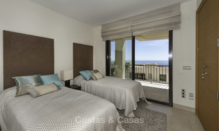 Appartement moderne de 3 chambres avec vue mer et montagnes à vendre à Marbella 16886 