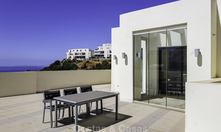 Penthouse moderne avec grande terrasse avec vue sur mer à vendre à Marbella 16996 