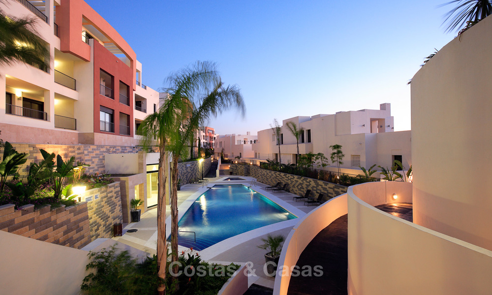Penthouse moderne avec grande terrasse avec vue sur mer à vendre à Marbella 17020