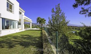 Villa moderne sur un golf avec vue panoramique sur la mer à vendre, Benahavis, Marbella 17295 