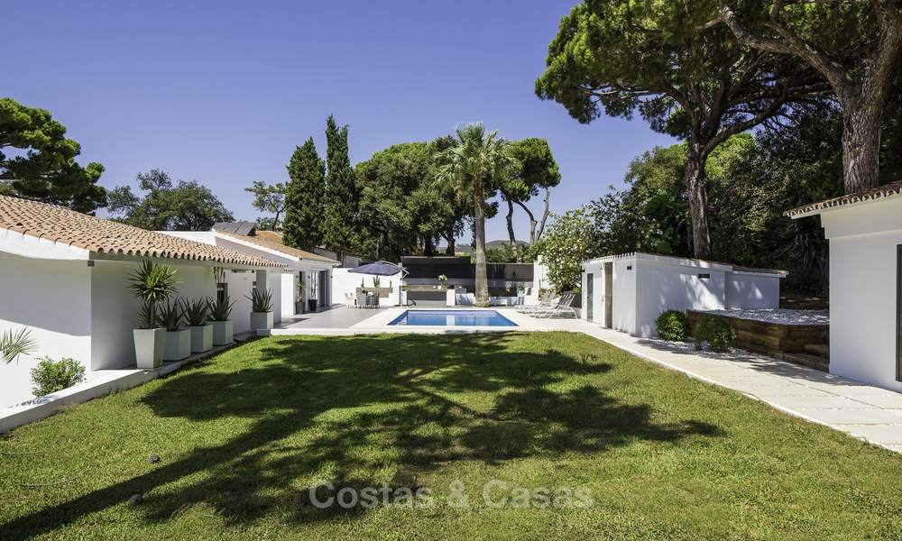 Spacieuse villa individuelle de plain-pied à vendre, avec vue mer et montagne, Marbella Est 17334