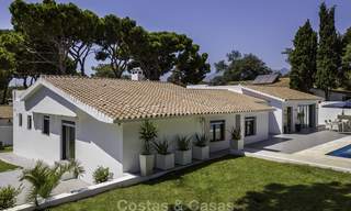 Spacieuse villa individuelle de plain-pied à vendre, avec vue mer et montagne, Marbella Est 17339 