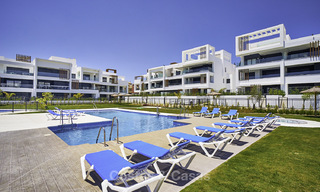 Jolis appartements neufs et modernes à vendre, à proximité de la plage et des commodités, entre Estepona et Marbella 17368 