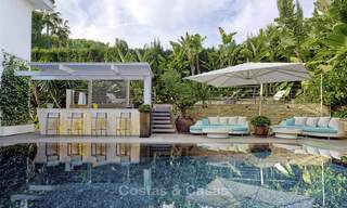 Superbe villa contemporaine de luxe unique à vendre, dans une urbanisation exclusive près de la mer à Marbella Est 17377 