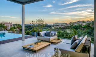 Villa de luxe neuve et moderne à vendre, prête à emménager, dans un resort de golf respecté, Marbella Est 26774 