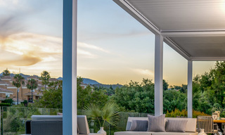 Villa de luxe neuve et moderne à vendre, prête à emménager, dans un resort de golf respecté, Marbella Est 26777 