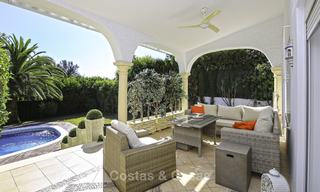 Belle villa traditionnelle entourée de terrains de golf à vendre, Nueva Andalucia, Marbella 17501 