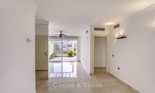 Excellente opportunité d'acheter un penthouse cosy dans un resort de golf chic, Benahavis, Marbella 17578 