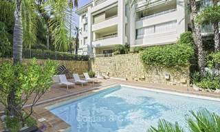 Appartement de luxe avec piscine privée à vendre dans un quartier chic sur le Golden Mile à Marbella 17699 