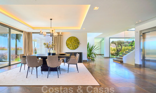 Magnifique villa contemporaine luxueuse à vendre, avec une vue imprenable sur la mer et en première position de golf - Benahavis, Marbella 36687 