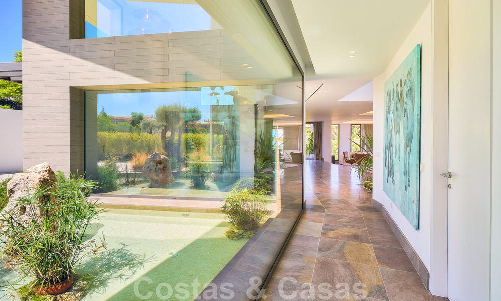Magnifique villa contemporaine luxueuse à vendre, avec une vue imprenable sur la mer et en première position de golf - Benahavis, Marbella 36702