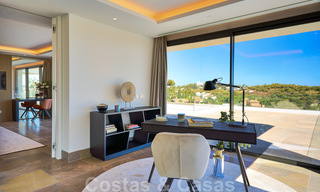 Magnifique villa contemporaine luxueuse à vendre, avec une vue imprenable sur la mer et en première position de golf - Benahavis, Marbella 36708 