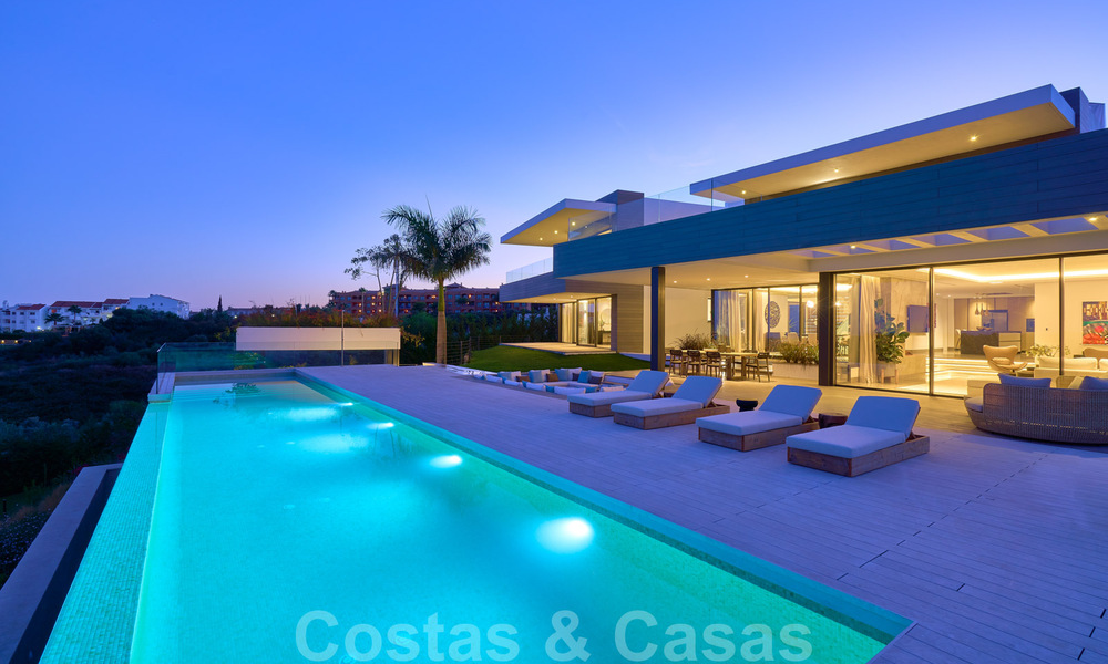 Magnifique villa contemporaine luxueuse à vendre, avec une vue imprenable sur la mer et en première position de golf - Benahavis, Marbella 36723