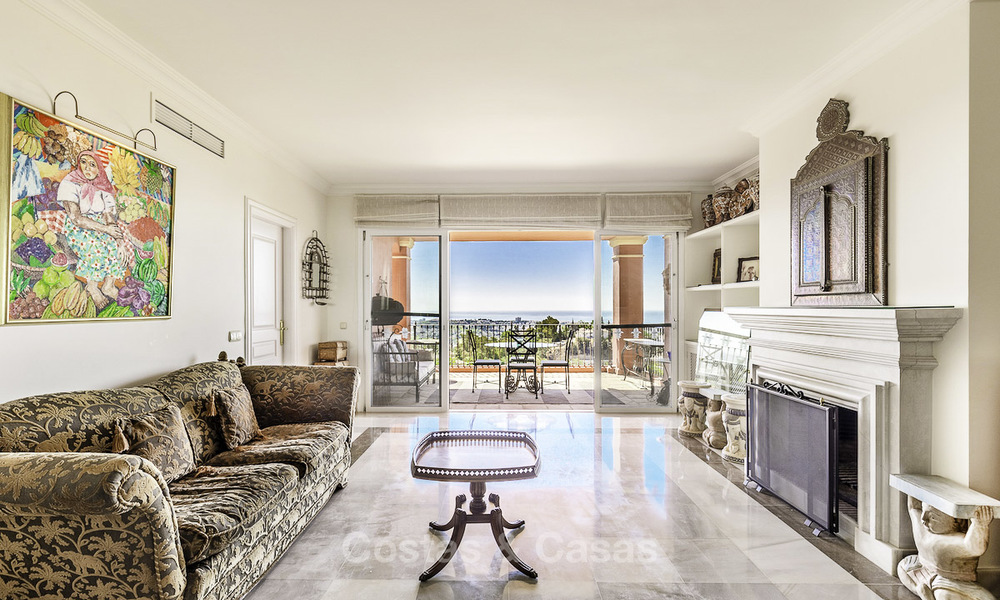 Appartement spacieux et confortable avec vue panoramique sur la mer à vendre, Benahavis - Marbella 18359
