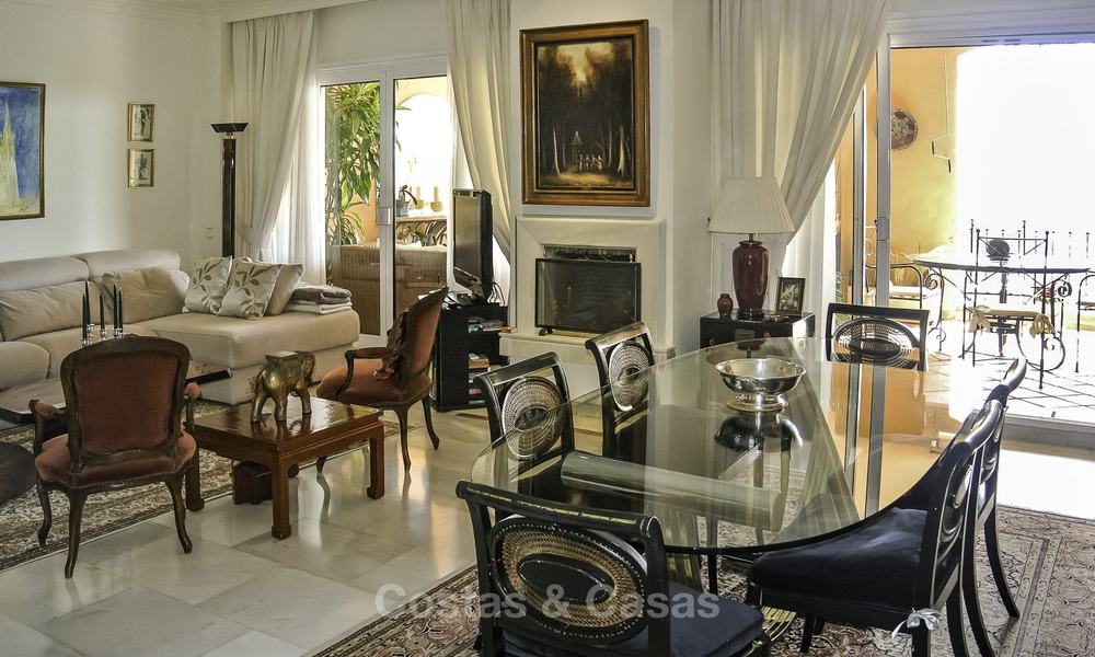 Appartement duplex élégant dans la vallée du Golf à vendre, Nueva Andalucia, Marbella 18611