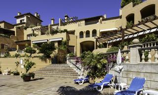 Appartement duplex élégant dans la vallée du Golf à vendre, Nueva Andalucia, Marbella 18628 