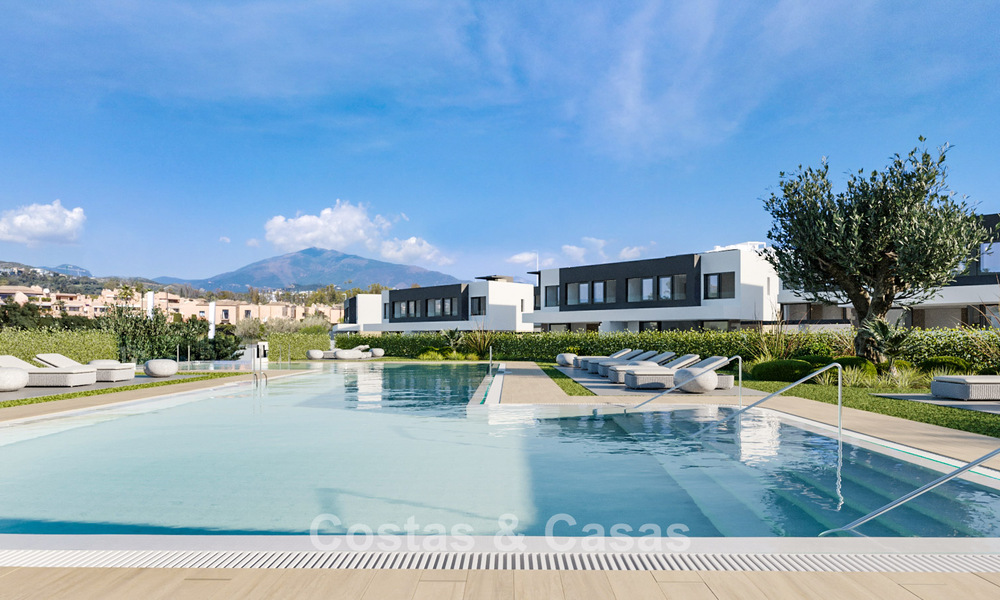 Jolies villas jumelées neuves à vendre dans le Triangle d'Or, Estepona Est 802399