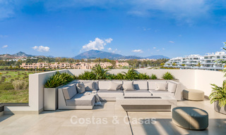 Jolies villas jumelées neuves à vendre dans le Triangle d'Or, Estepona Est 802408 