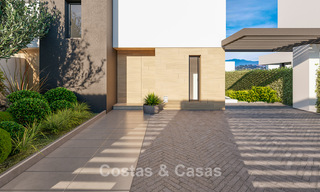 Jolies villas jumelées neuves à vendre dans le Triangle d'Or, Estepona Est 802409 