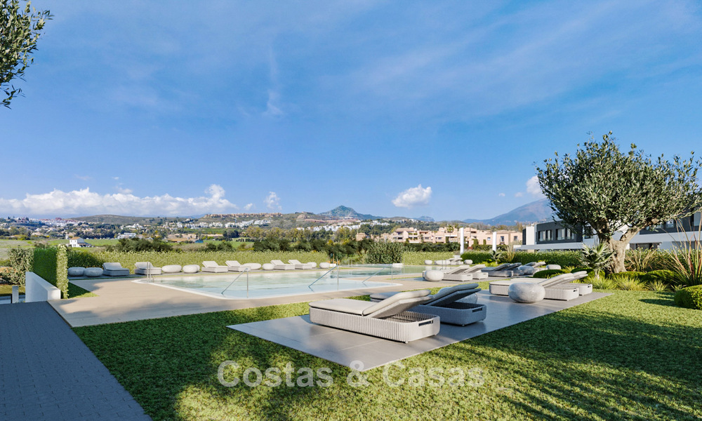 Jolies villas jumelées neuves à vendre dans le Triangle d'Or, Estepona Est 802411